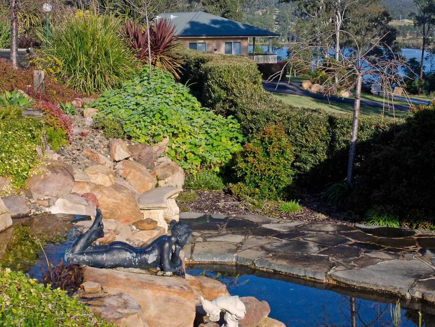 Robyn'S Nest Lakeside Resort Merimbula