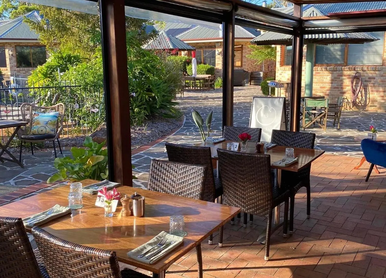 Robyn'S Nest Lakeside Resort Merimbula 5*,