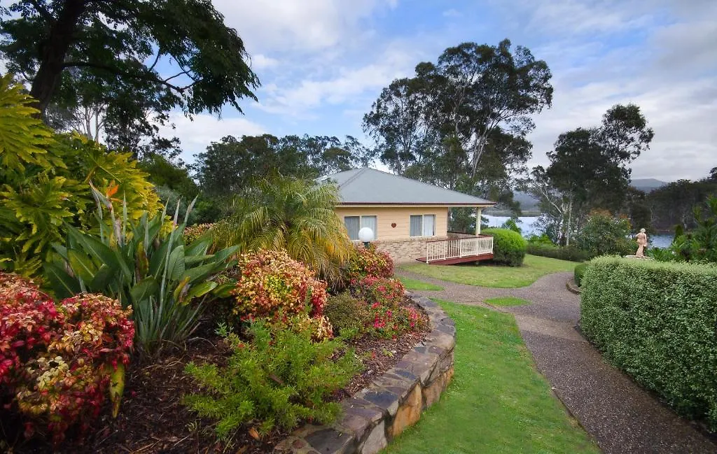 Robyn'S Nest Lakeside Resort Merimbula