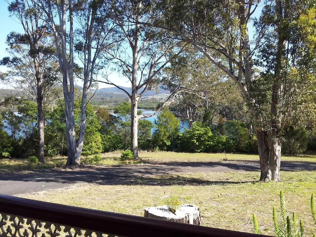 Robyn'S Nest Lakeside Resort Merimbula Gæstehus