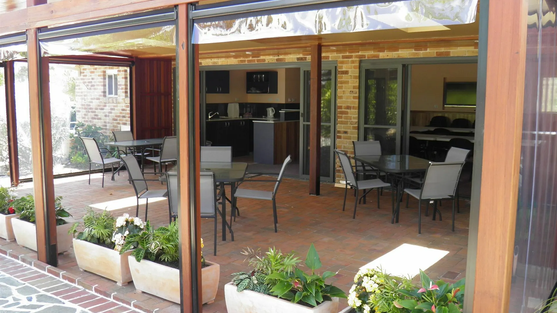 Robyn'S Nest Lakeside Resort Merimbula Gæstehus