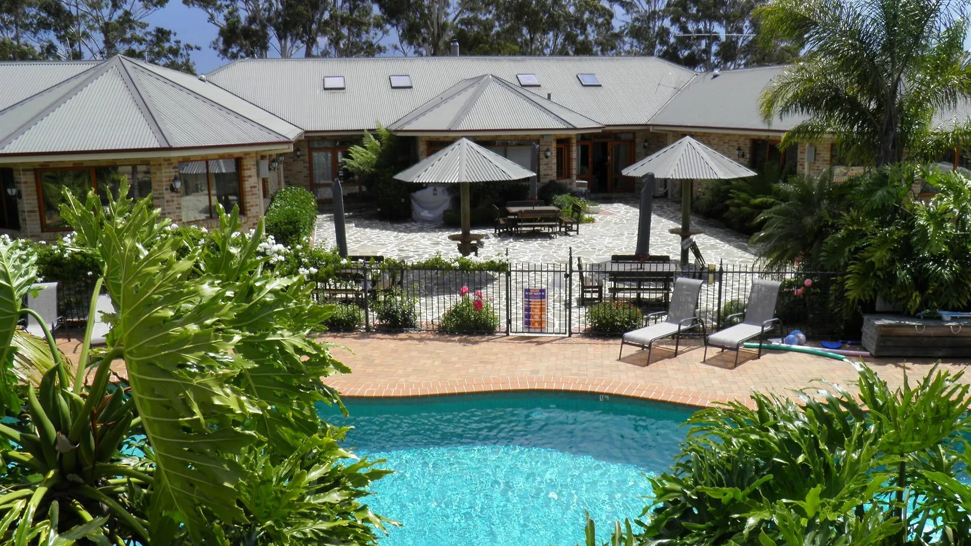 Robyn'S Nest Lakeside Resort Merimbula Gæstehus