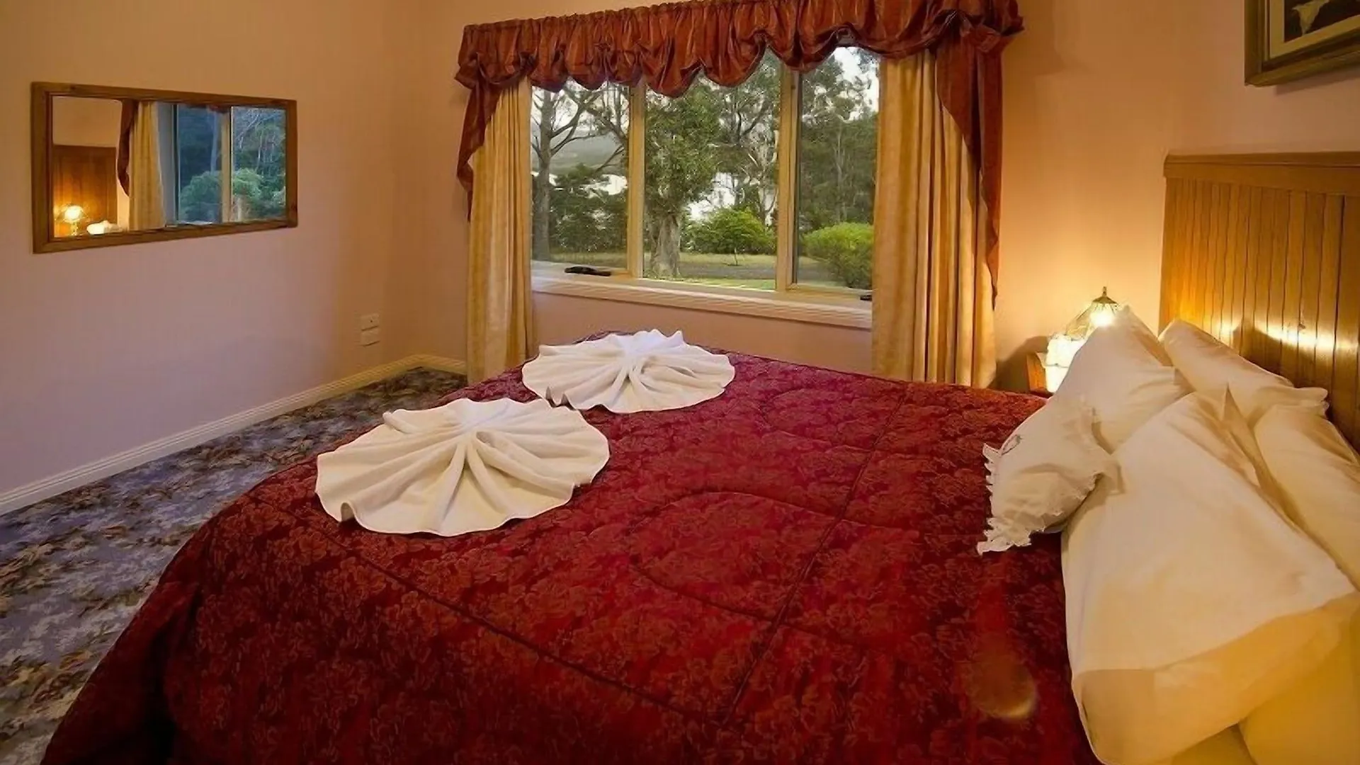 Robyn'S Nest Lakeside Resort Merimbula Australia